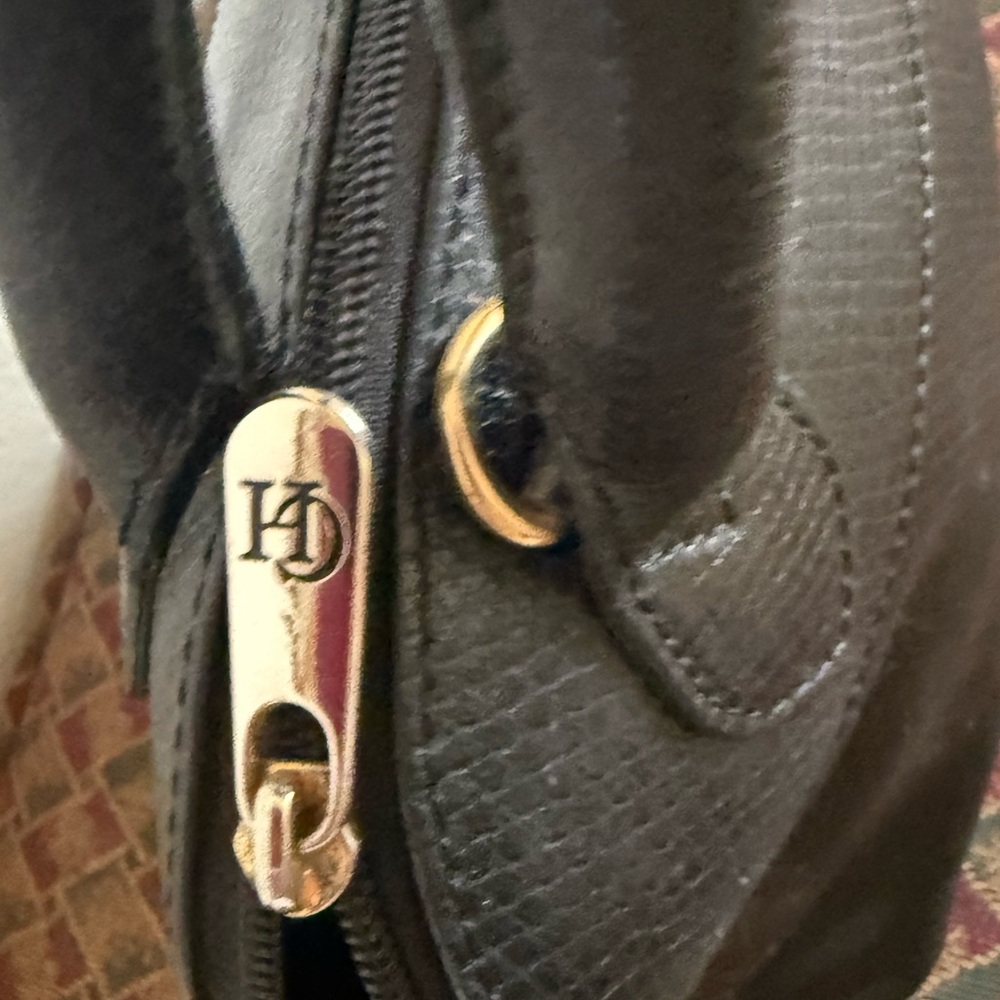 CAROLINA HERRERA Vintage Black Leather Satchel Handbag - Picture 7 of 9